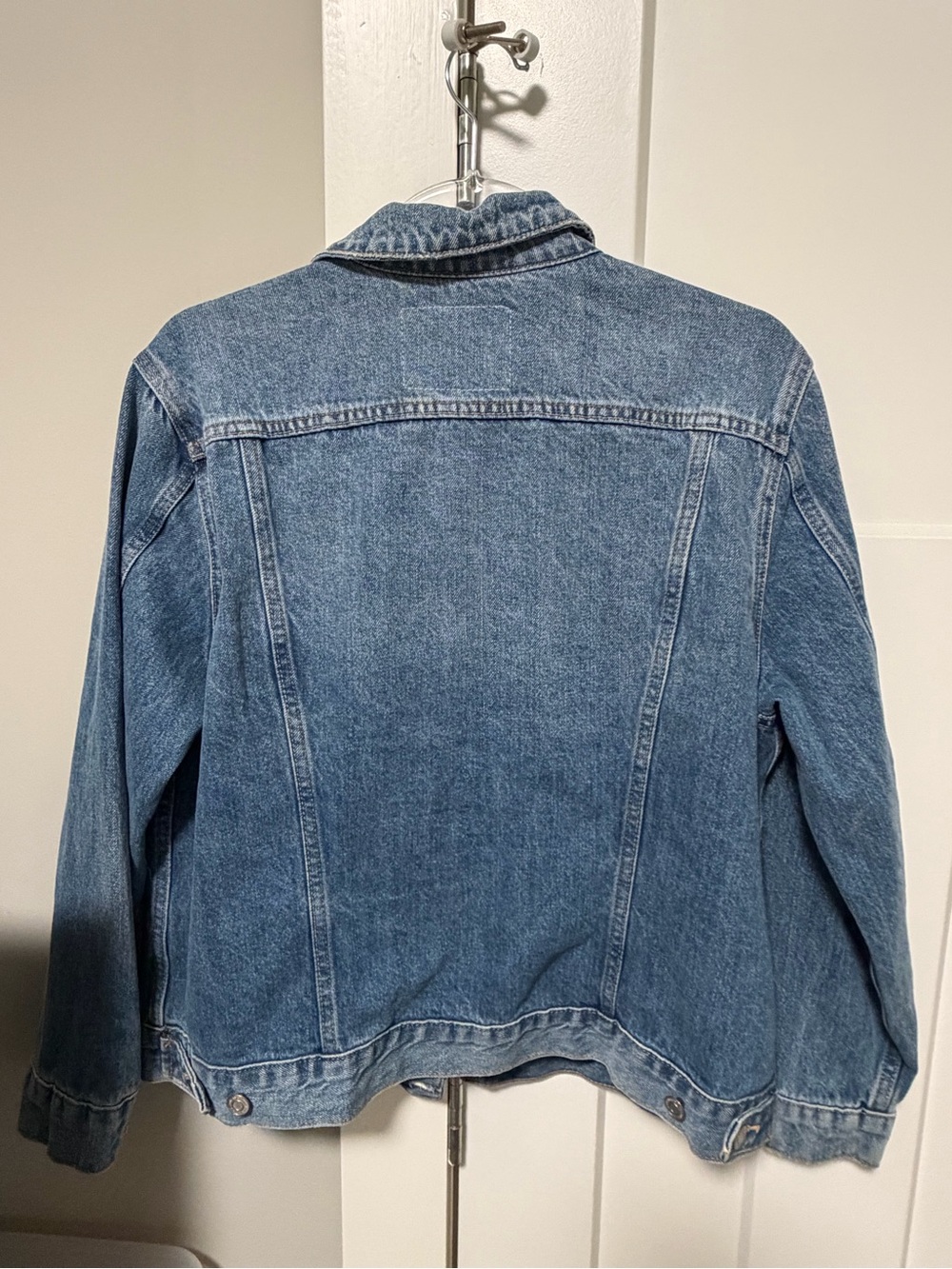 Lucky Brand Classic Denim Trucker Jacket Medium Wash XL - Picture 5 of 5